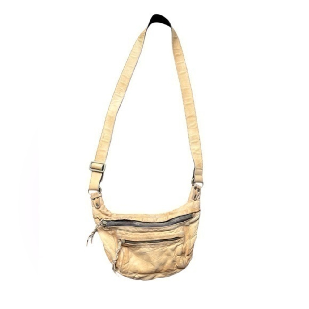 Creed  Crossbody leather OS.